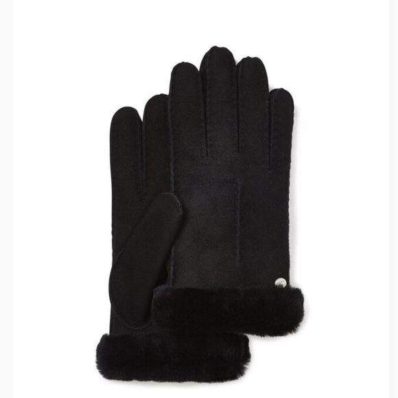 UGG Accessories - NWT UGG | Single Point Sheepskin Glove M Black